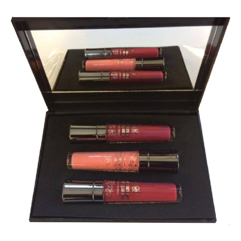 KARAJA GIFT CASE NAT LIPS 1